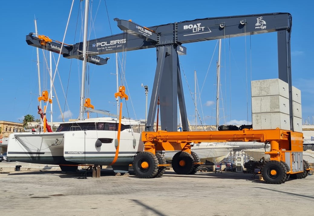 BOAT LIFT Pelican Lift mobil rıhtım vinçi